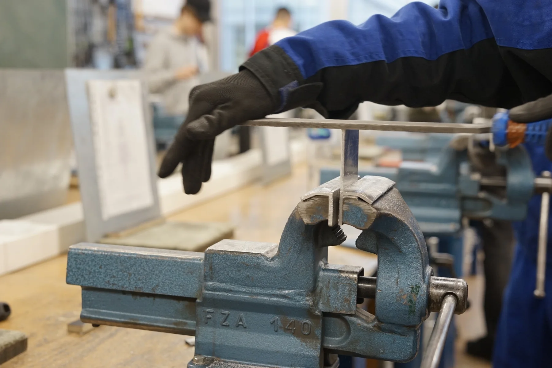 Praktischer Unterricht im Fachbereich Metall