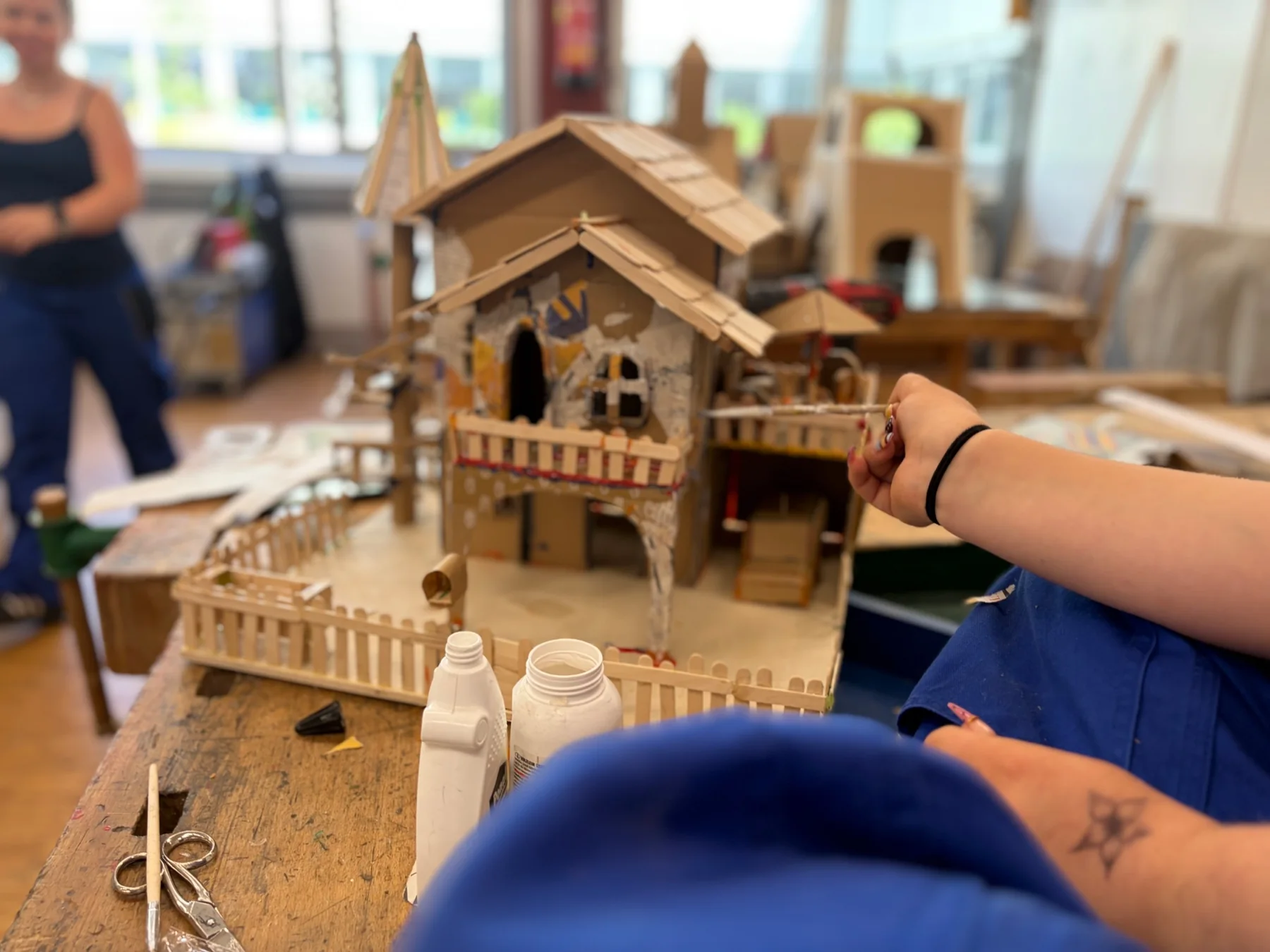Kreative Arbeit im Fachbereich Holz